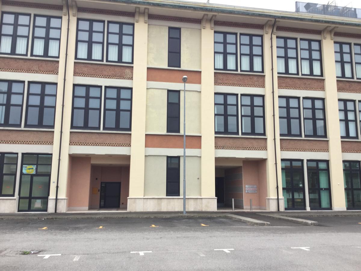 Bella Italia Palace Hotel Новара Екстер'єр фото